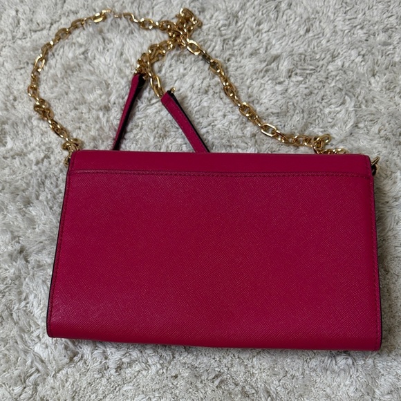 NWOT Tory Burch Fuchsia Robinson Chain Wallet - Picture 4 of 8